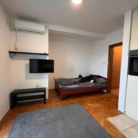 Stankela Apartment Novi Sad Exterior foto